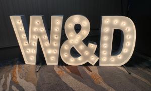 Lit-up W and D letters